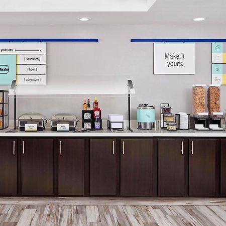 Garner Hotel Gonzales By Ihg Экстерьер фото