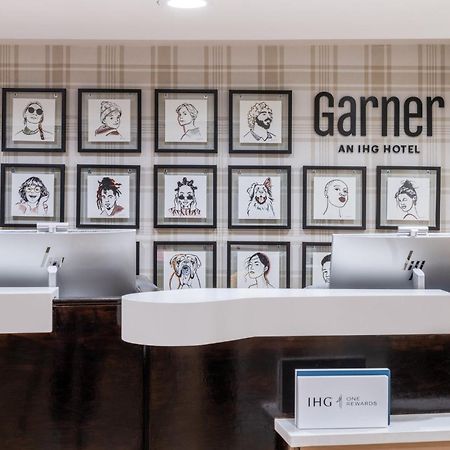 Garner Hotel Gonzales By Ihg Экстерьер фото