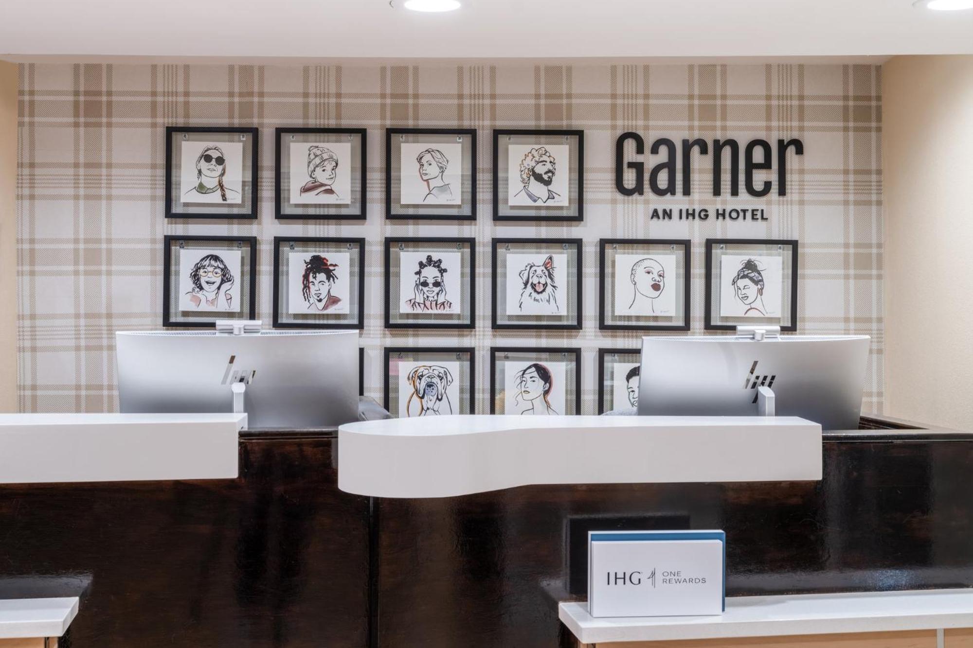 Garner Hotel Gonzales By Ihg Экстерьер фото